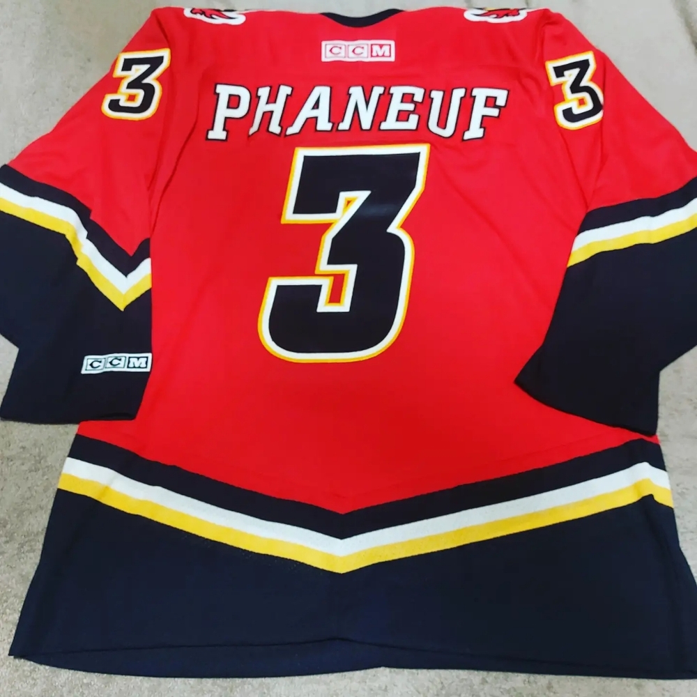Vintage Calgary Flame Phaneuf Jersey L